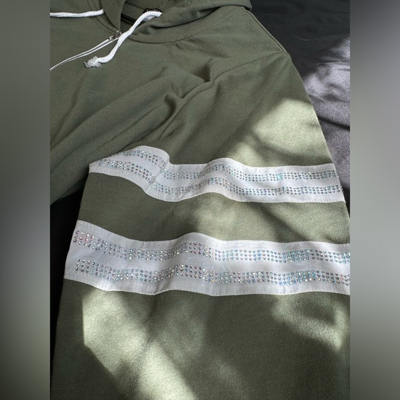 Venus Hooded Romper Olive Green with Rhinestones - Picture 2 of 4